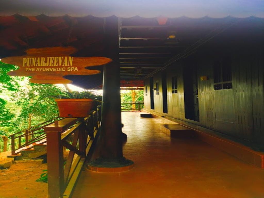 Sunrise Valley Resort Vaduvanchal Exterior photo